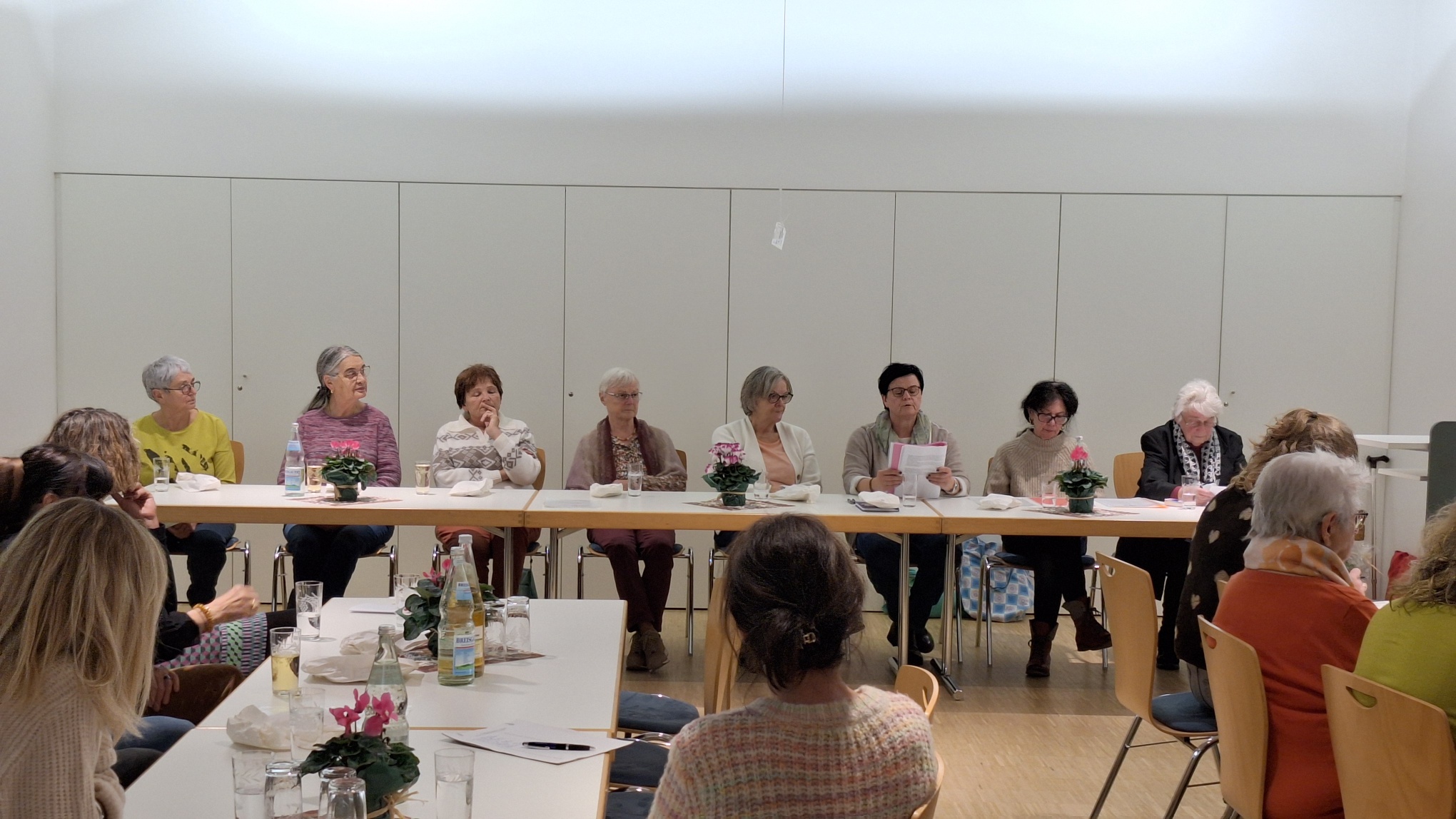 20251121 191401 resized