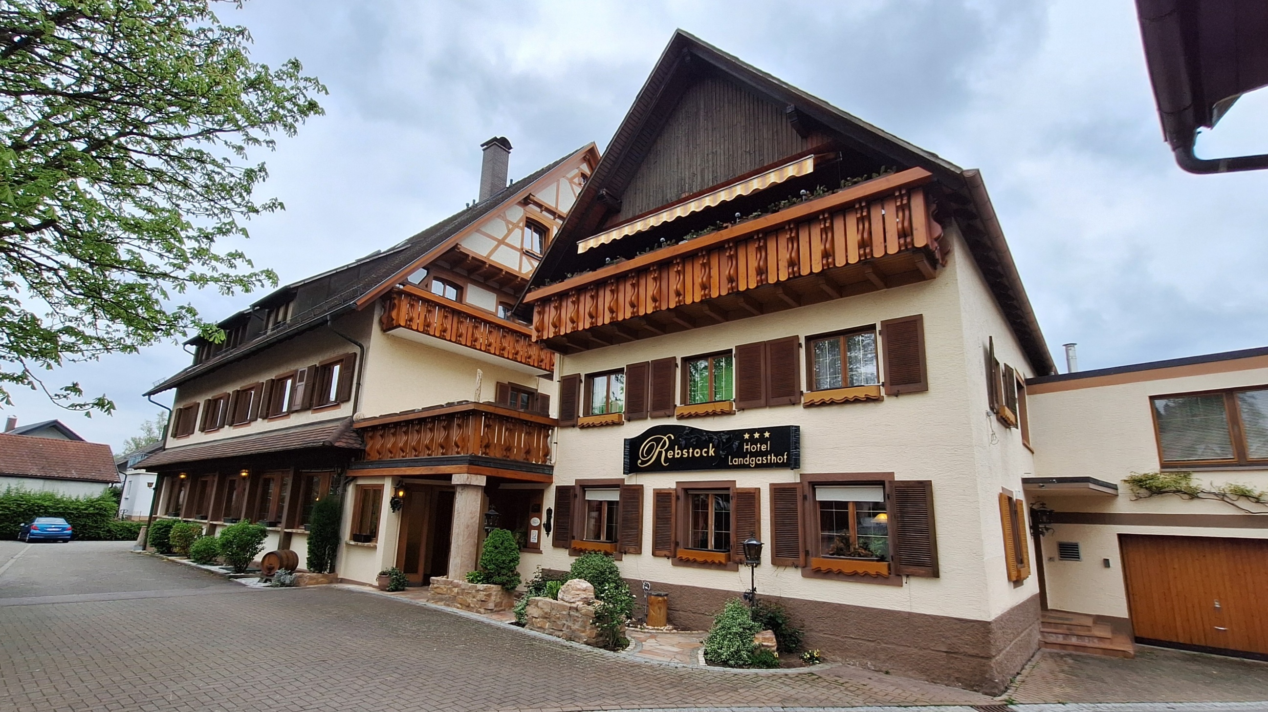 20260415 155351 resized